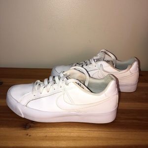 Nike Court Royale AC sneakers